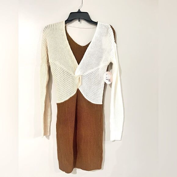 Crave Fame Juniors Colorblocked Reversible Sweater Dress Brown Cream NEW M - Picture 3 of 7